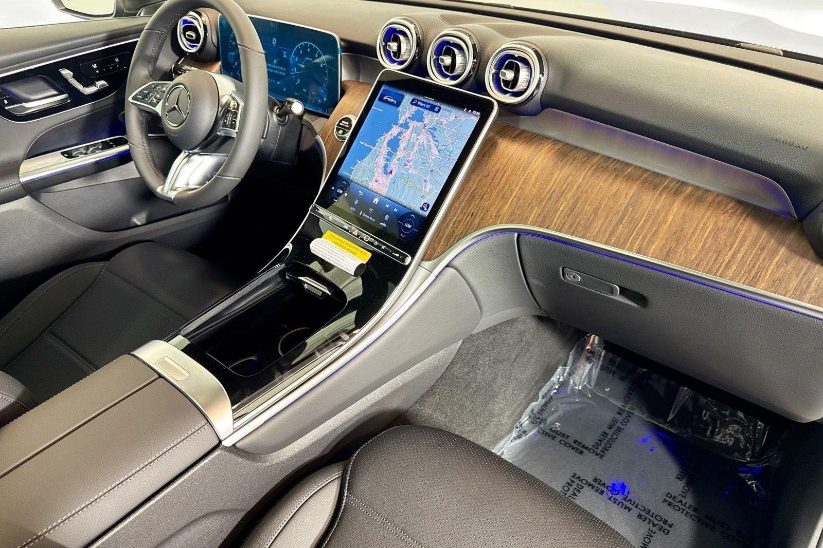 New 2026 Graphite Grey Metallic Mercedes-Benz GLC 300 image 27