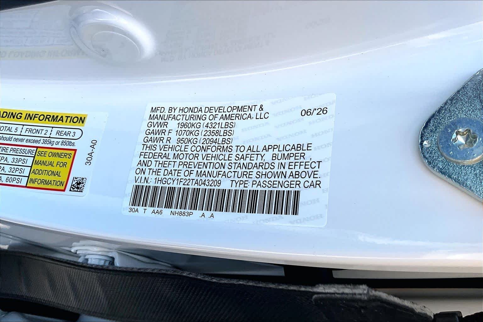 New 2026 Platinum White Pearl Honda LX image 19