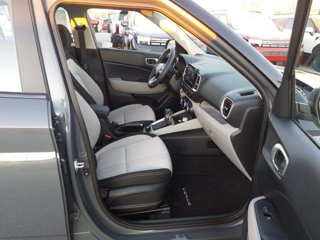 New 2026 Gray Hyundai SEL image 13