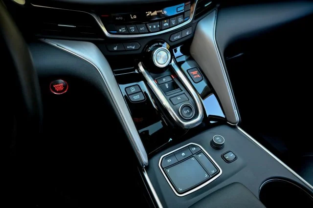 Used 2023 WHITE Acura w/Technology Package image 35