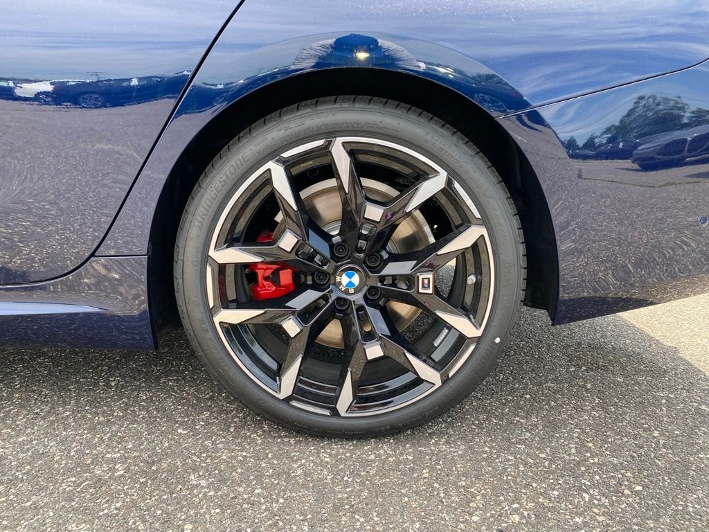 New 2026 Tanzanite Blue II Metallic BMW 330i xDrive image 5