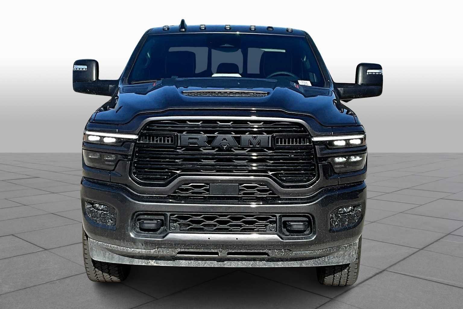 Used 2025 Granite Crystal Metallic Clearcoat Ram Laramie image 4