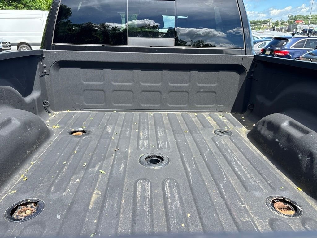 Used 2018 Black Ram Laramie Longhorn image 9