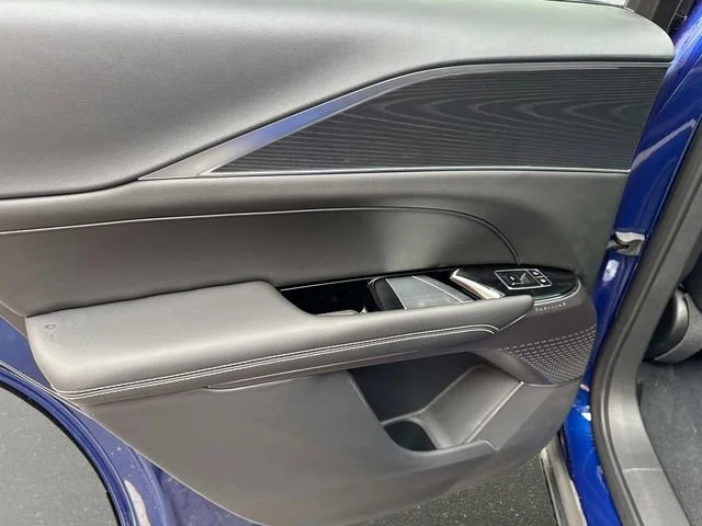 2025 Cadillac LYRIQ Sport 1 - Photo 27
