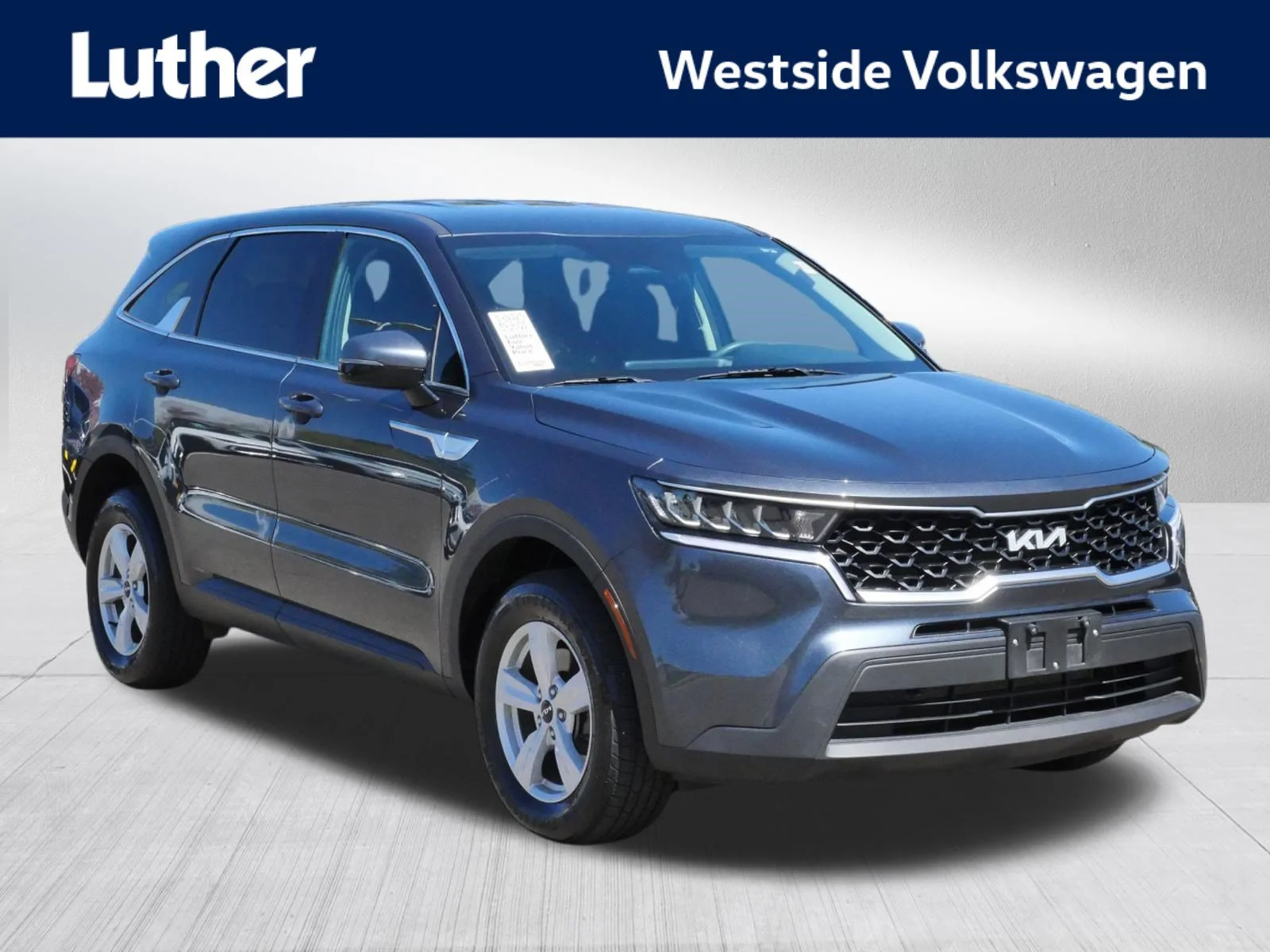 2023 Kia Sorento LX AT 4WD's photo