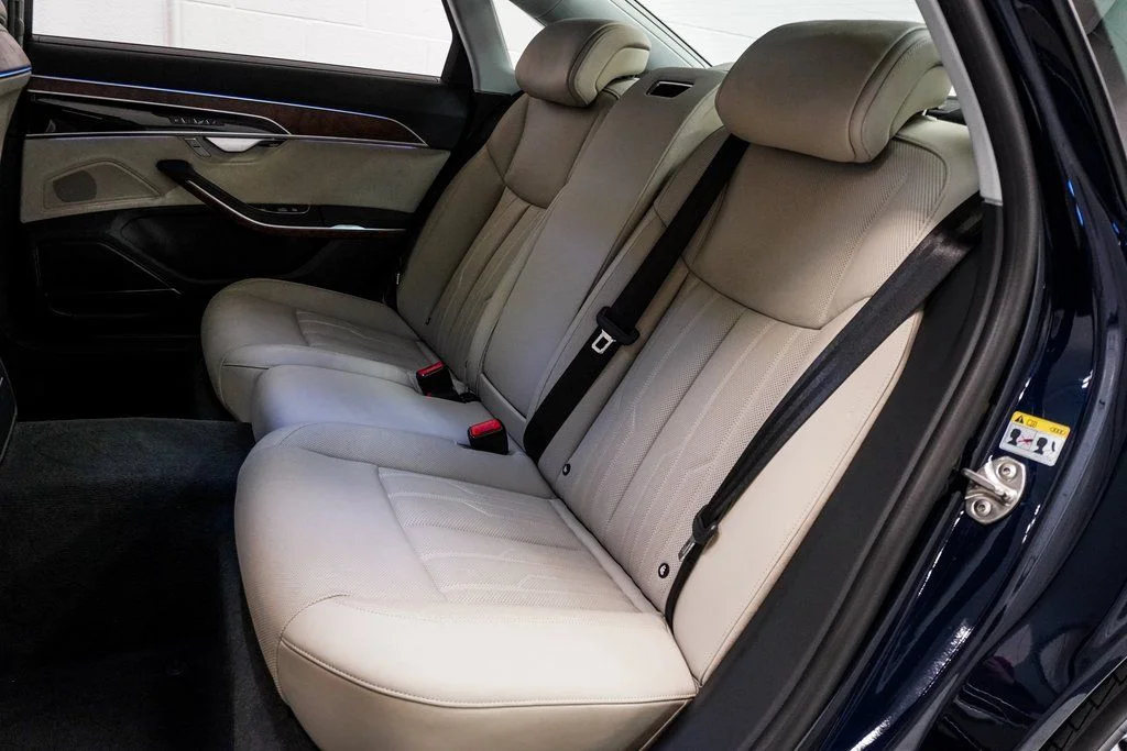 Used 2022 Blue Audi L 55 image 21