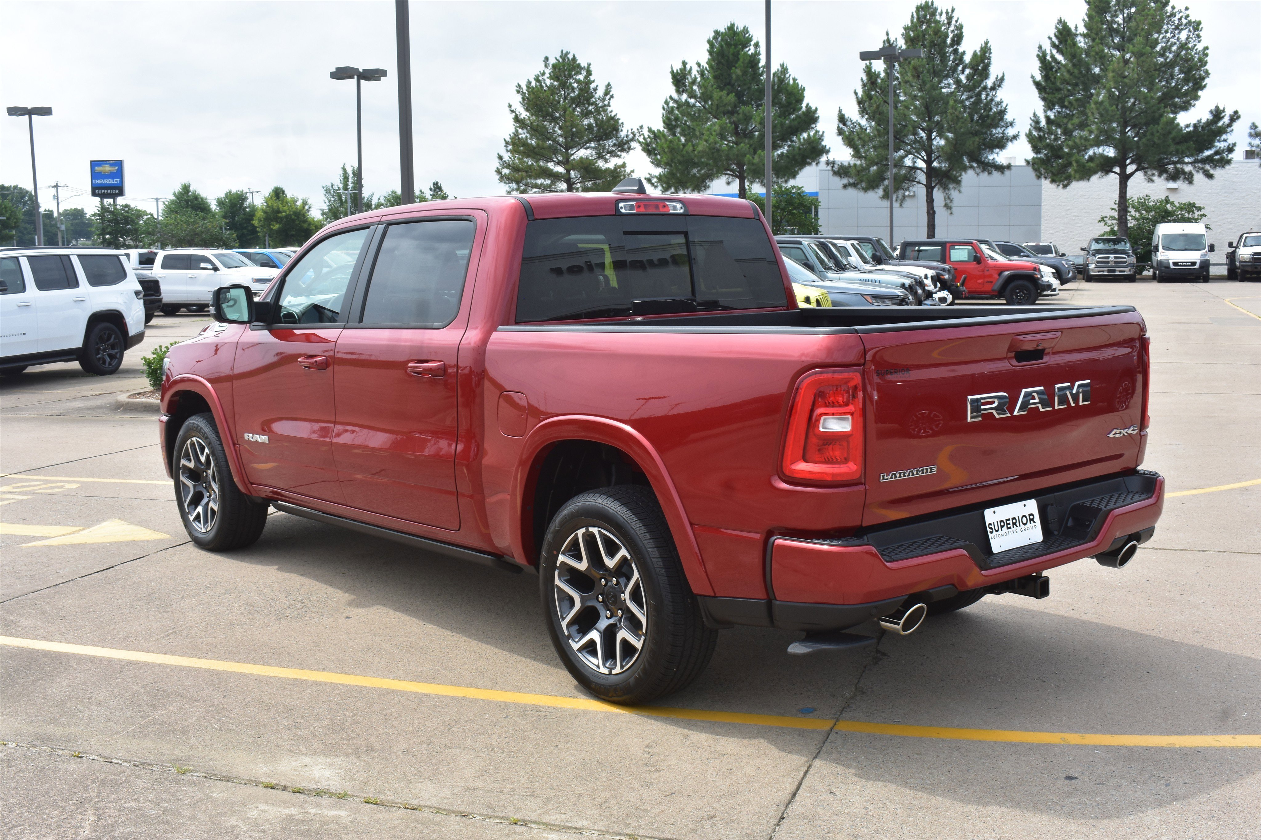 New 2026 Molten Red Pearl-Coat Exterior Paint RAM Laramie image 9