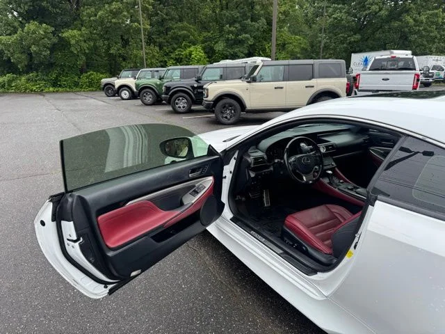 Used 2017 White Lexus 200t image 12