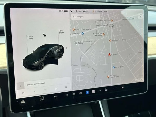 Used 2018 Black Tesla Long Range image 3
