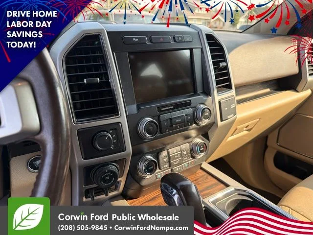 Used 2020 Green Ford Lariat image 22