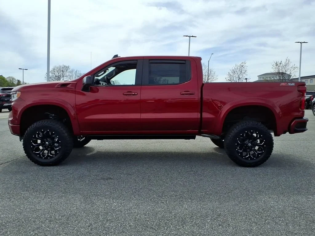New 2026 Radiant Red Tintcoat Chevrolet RST image 28