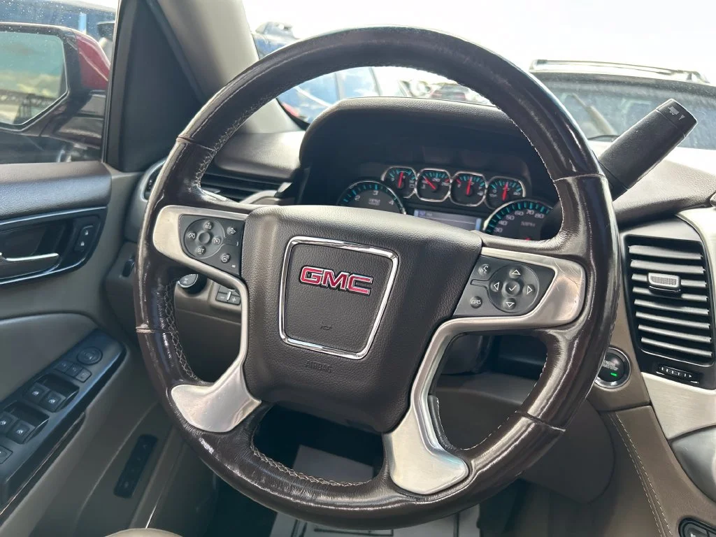 Used 2018 Red GMC SLT image 20