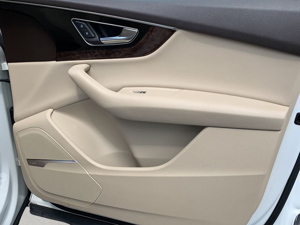 Used 2018 Carrara White Audi 3.0T Premium Plus image 32