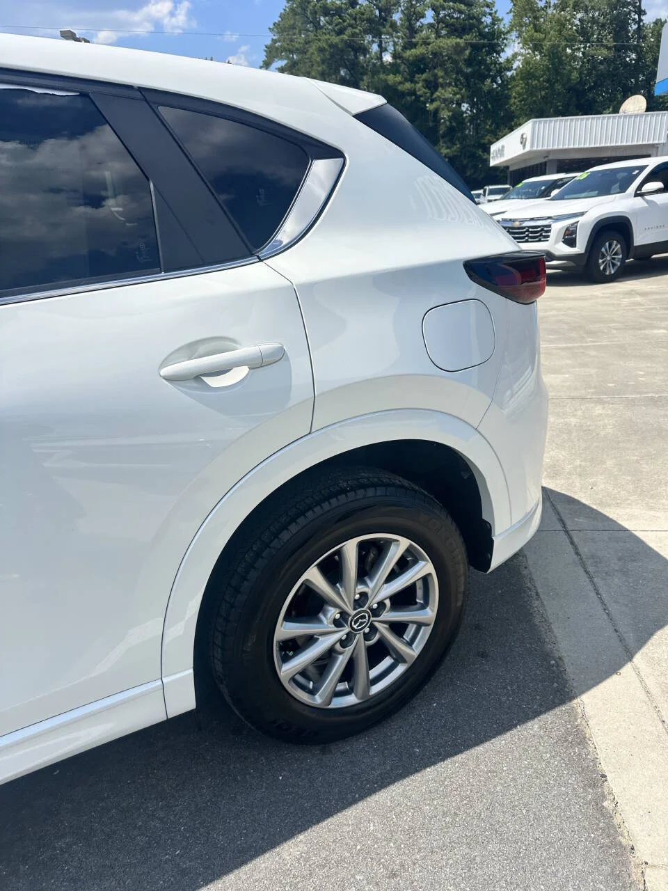 Used 2024 Rhodium White Metallic Mazda 2.5 S Select AWD 4dr SUV image 7