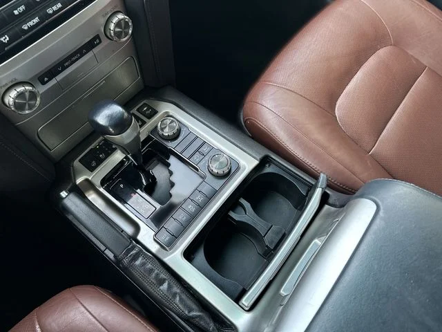 Used 2017 Black Toyota  image 22