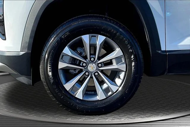 New 2026 Summit White Chevrolet LT image 13