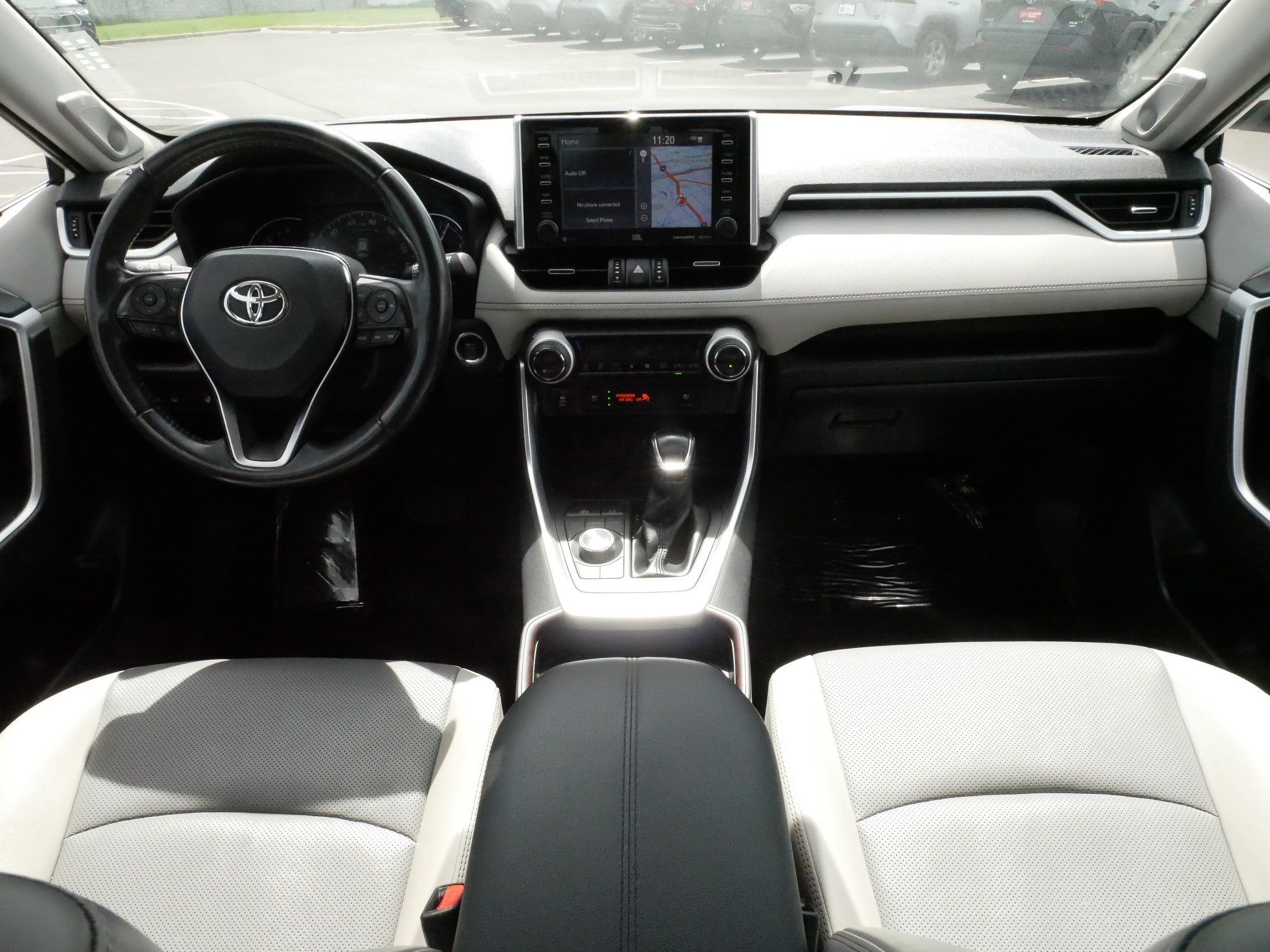 Certified Used 2020 BLIZZARD PEARL Toyota Limited image 10