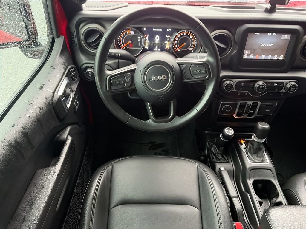 Used 2022 Red Jeep Texas Trail image 10