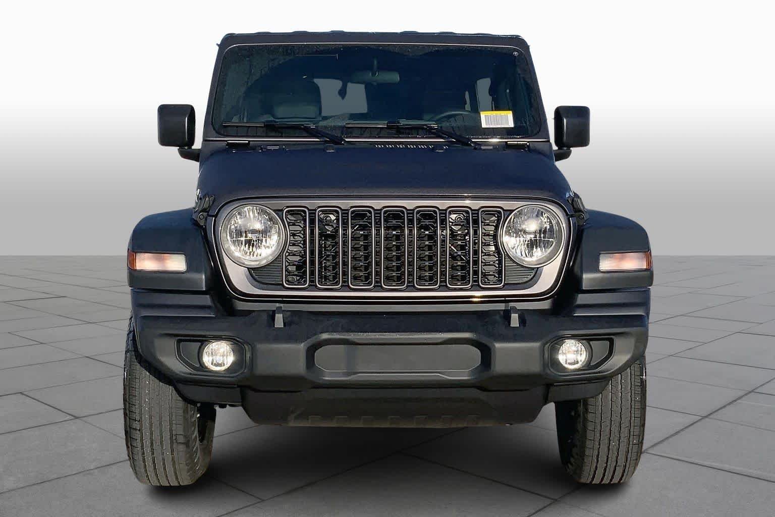 New 2026 Granite Crystal Metallic Clear-Coat Exterior Paint Jeep Sport image 3