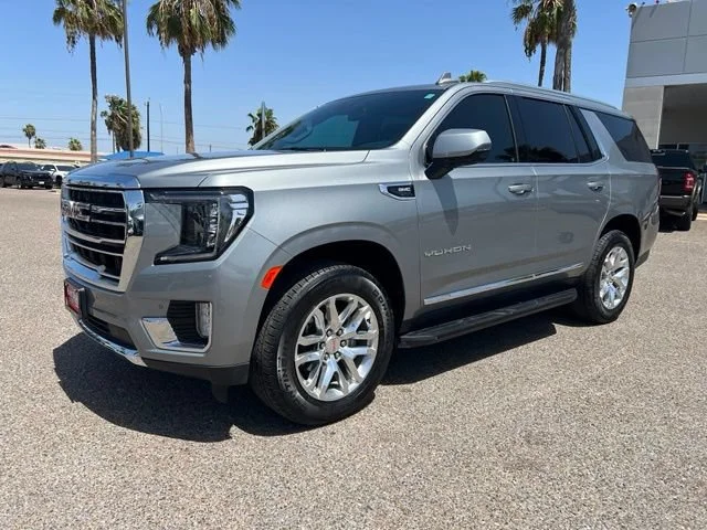 Used 2024 Sterling Metallic GMC SLT image 3
