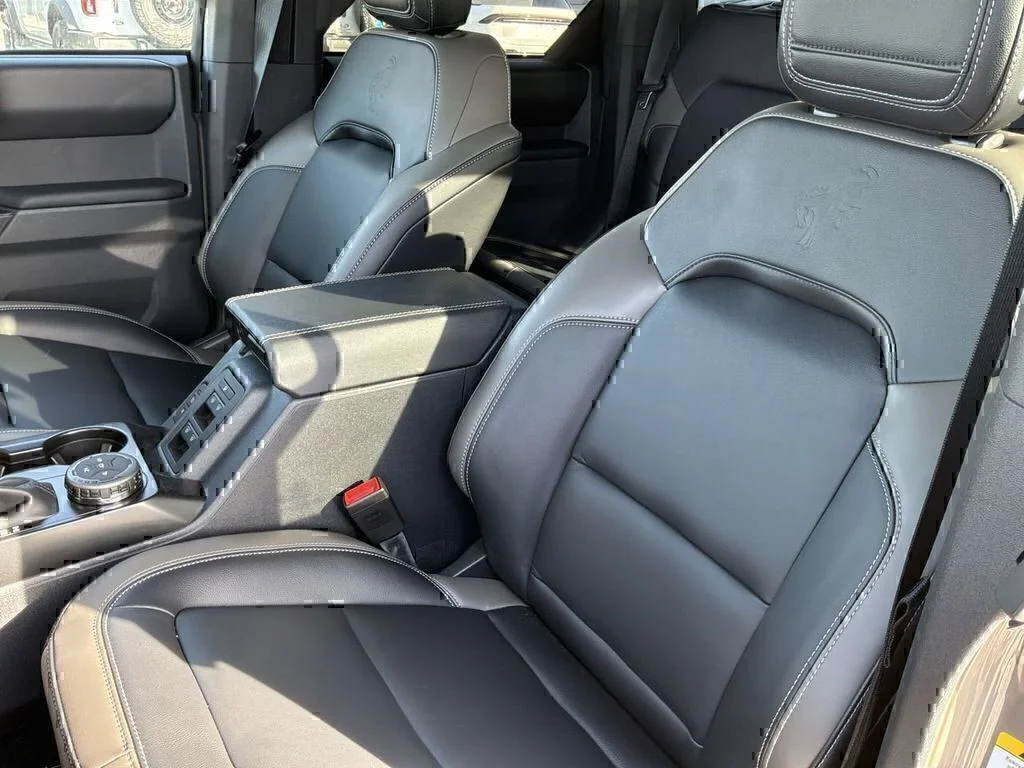 2025 Ford Bronco 4-Door Outer Banks - Photo 12