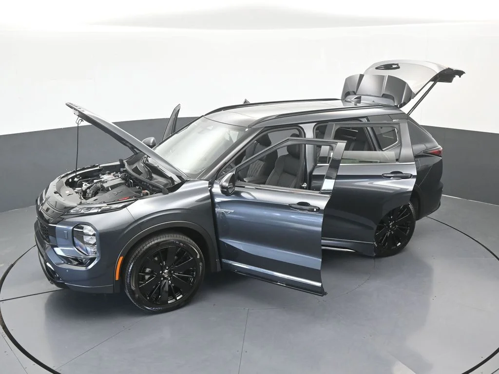 New 2026 Graphite Gray Mitsubishi BLACK EDITION S-AWC image 68