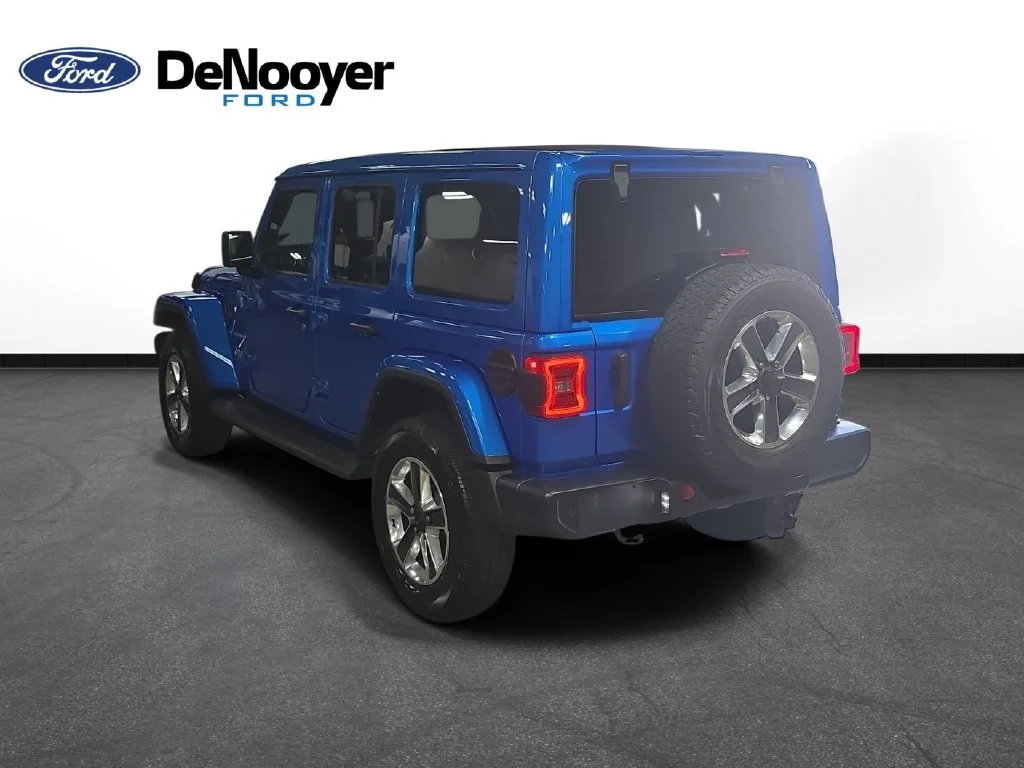Certified Used 2022 Blue Jeep Unlimited Sahara image 9