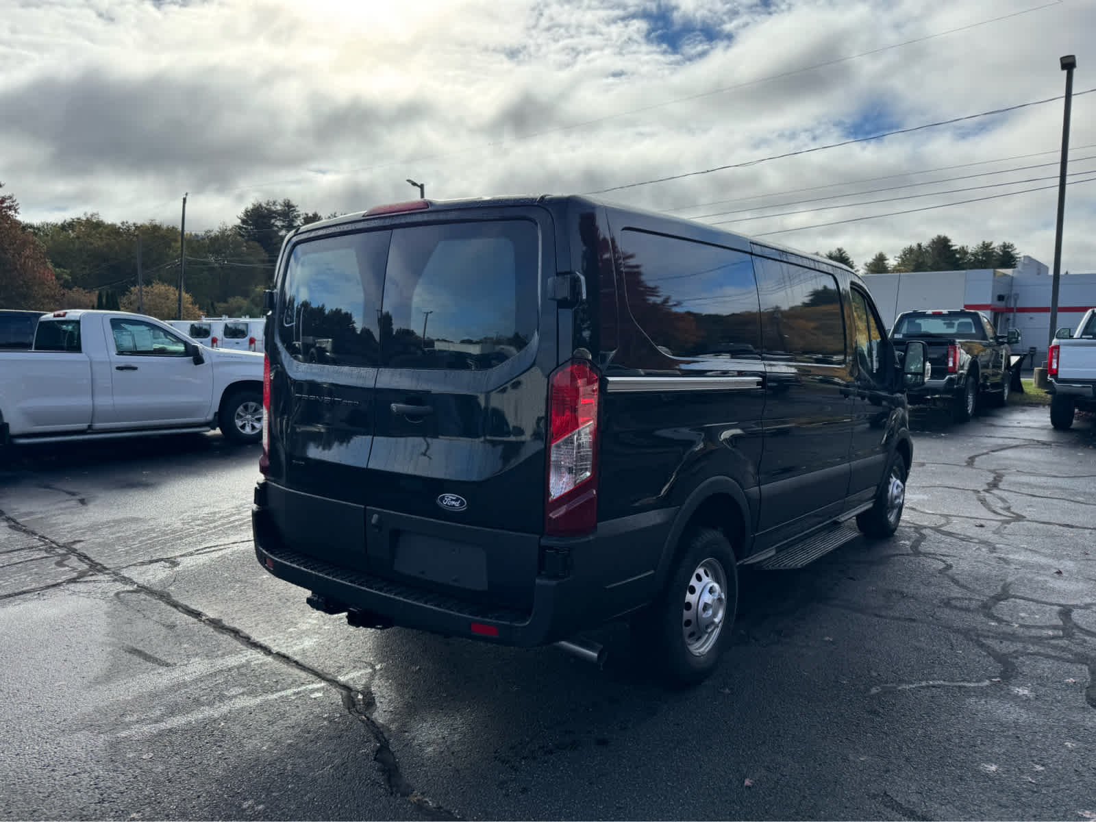 New 2026 Agate Black Metallic Ford  image 6