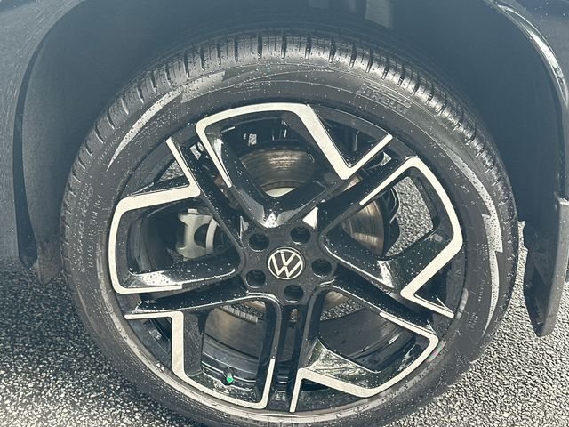 New 2026 White Volkswagen 2.0T SEL R-Line Turbo image 20
