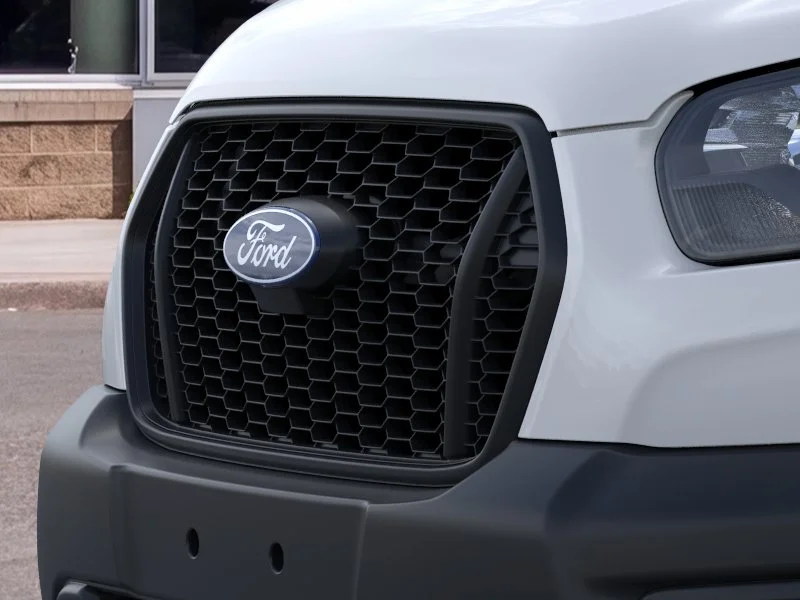 New 2026 Oxford White Ford Base image 66