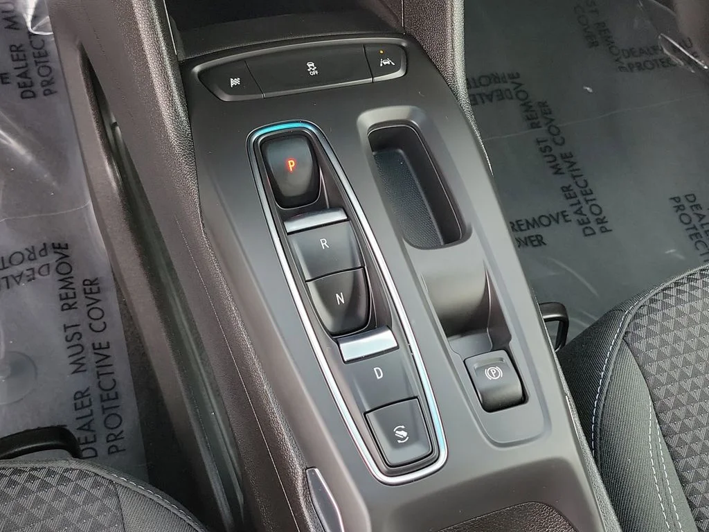 Used 2023 White Chevrolet 1LT image 30