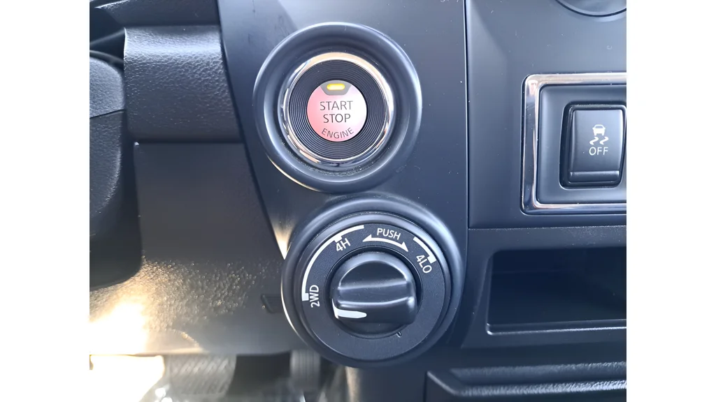 Used 2022 Red Nissan SV image 20