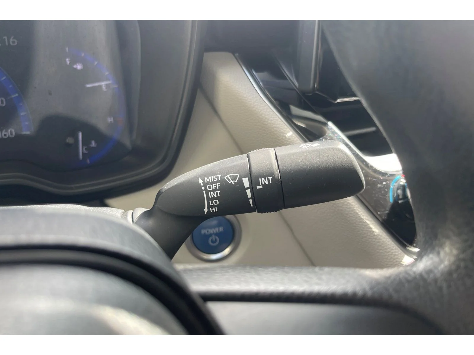 Used 2022 WHITE Toyota Hybrid LE image 35