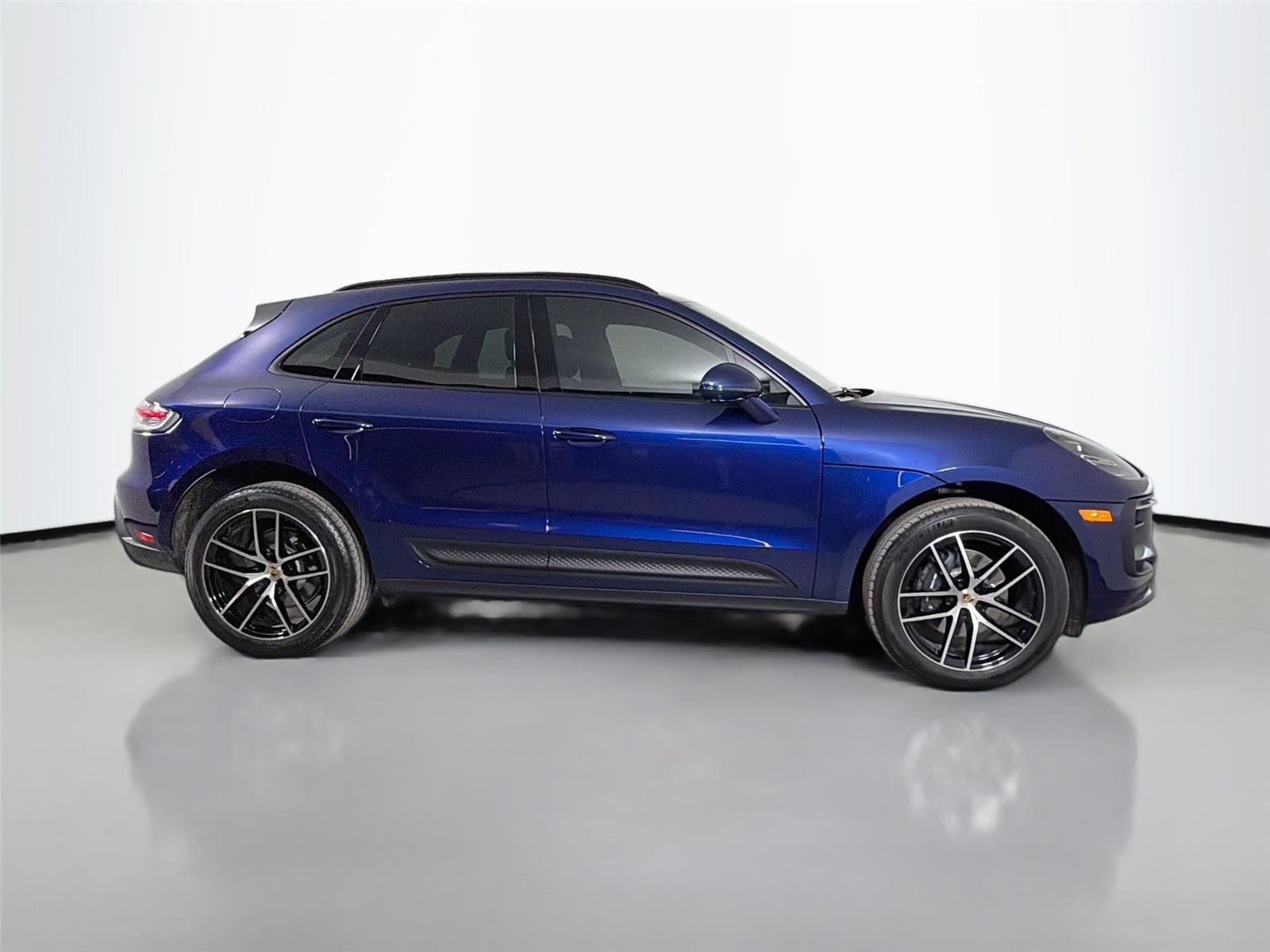 New 2026 Gentian Blue Metallic Porsche AWD image 8
