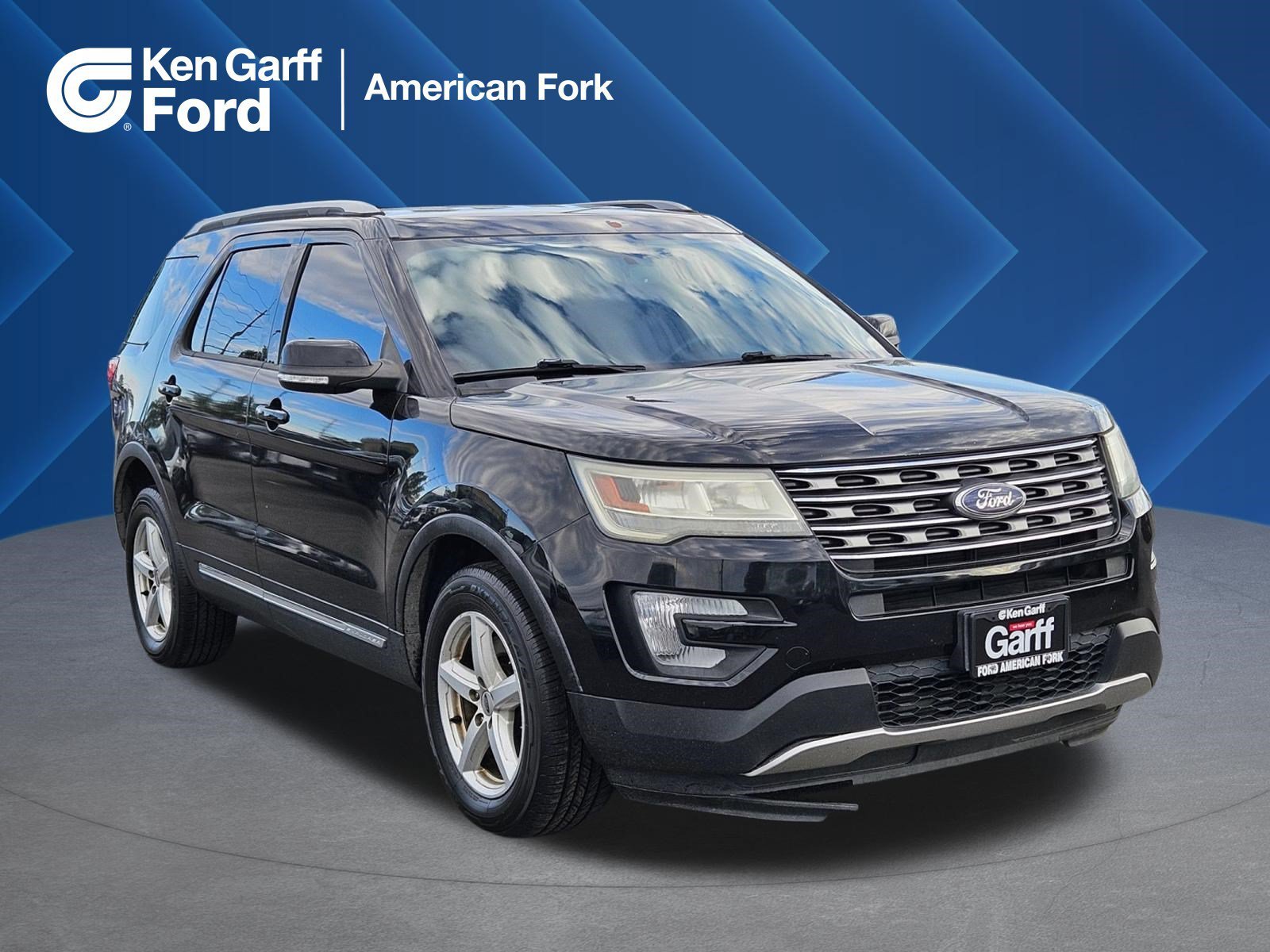 Used 2017 Shadow Black Ford XLT image 1