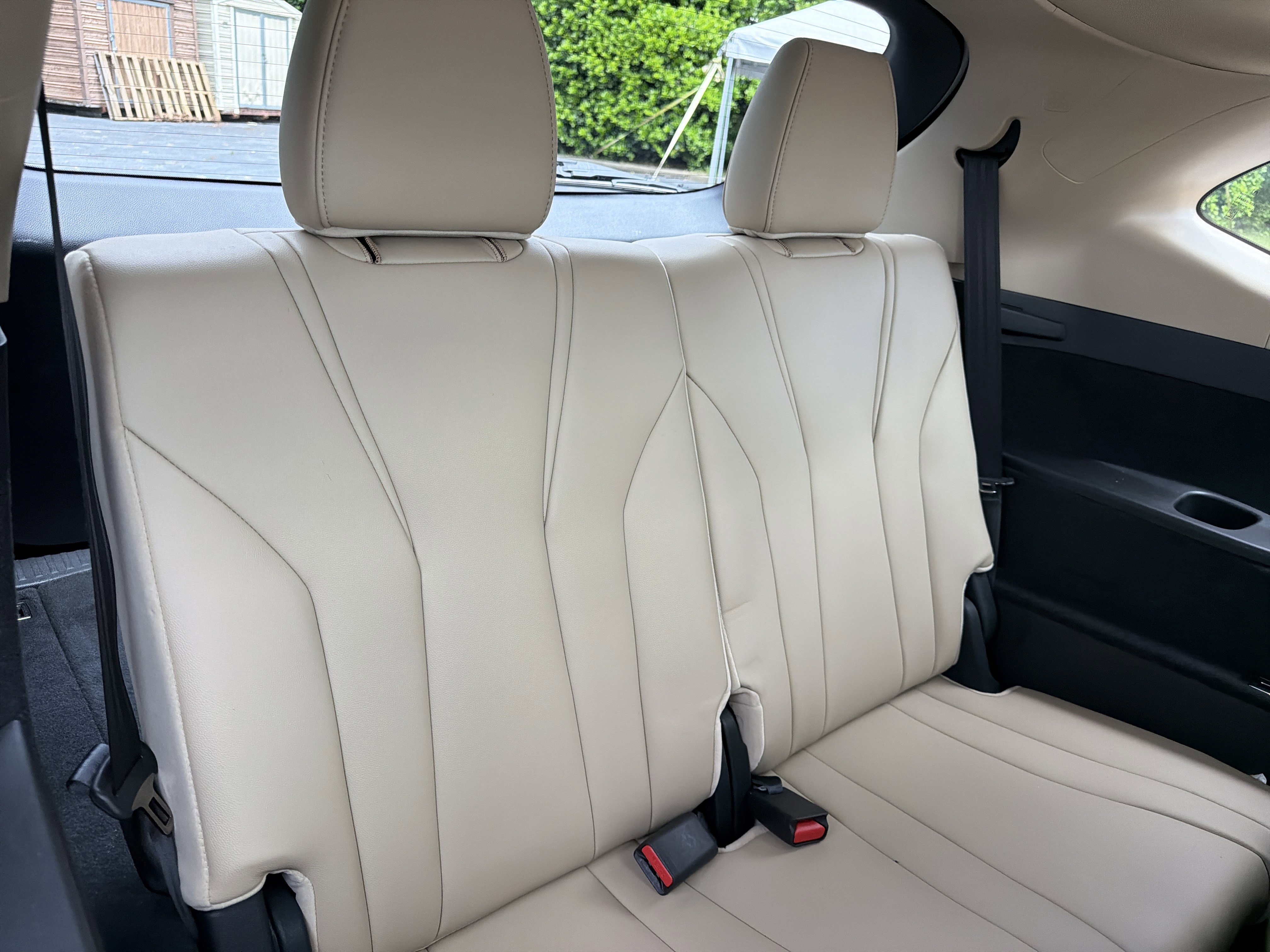 Used 2023  Acura  image 17
