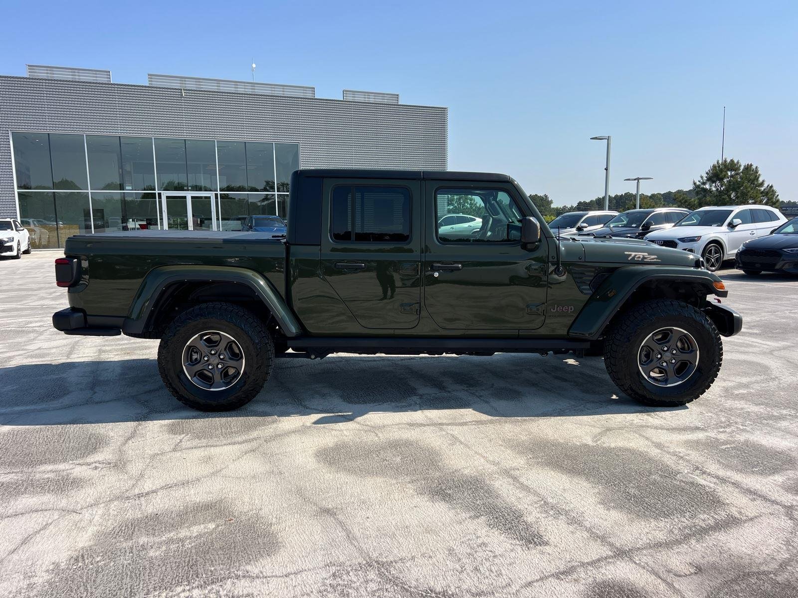 Used 2023 Sarge Green Clearcoat Jeep Rubicon image 4