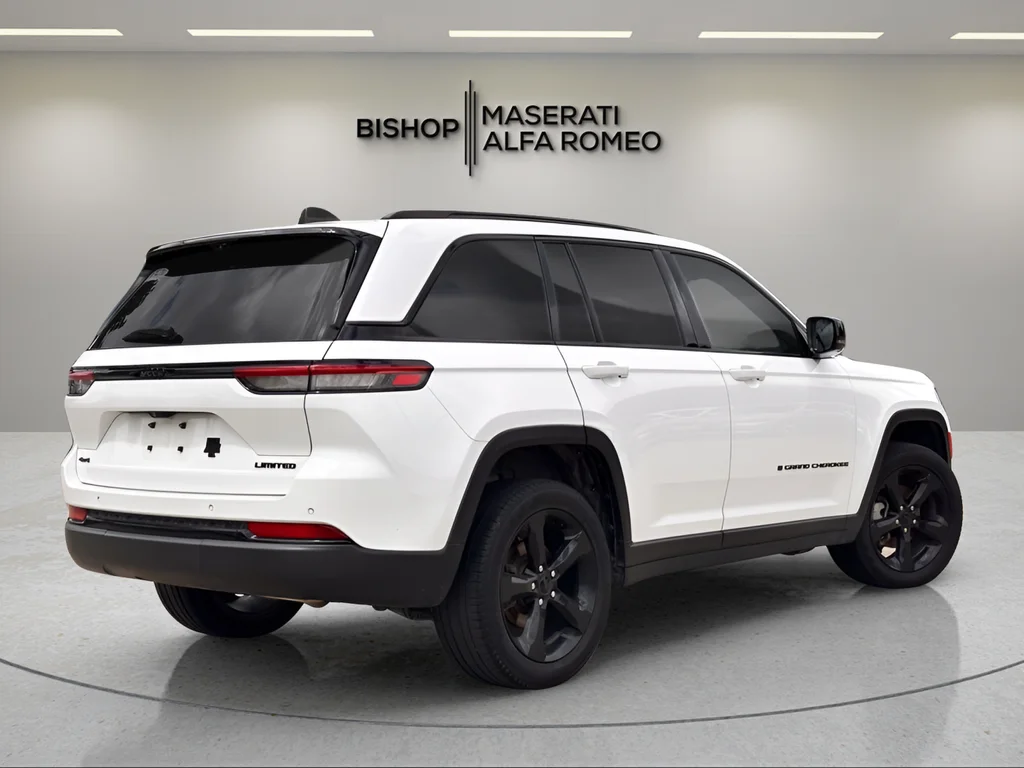 Used 2023 White Jeep Limited image 5