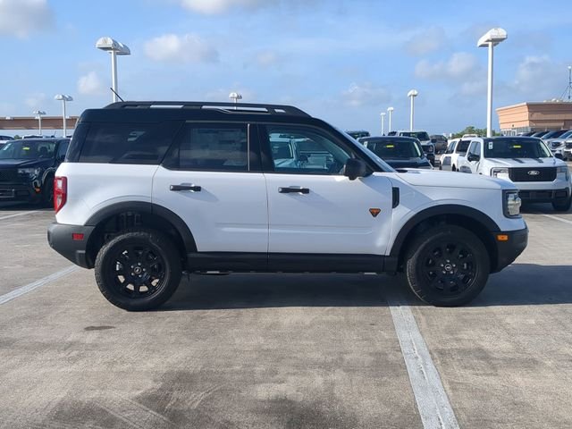 New 2026 Oxford White Ford Badlands® image 104
