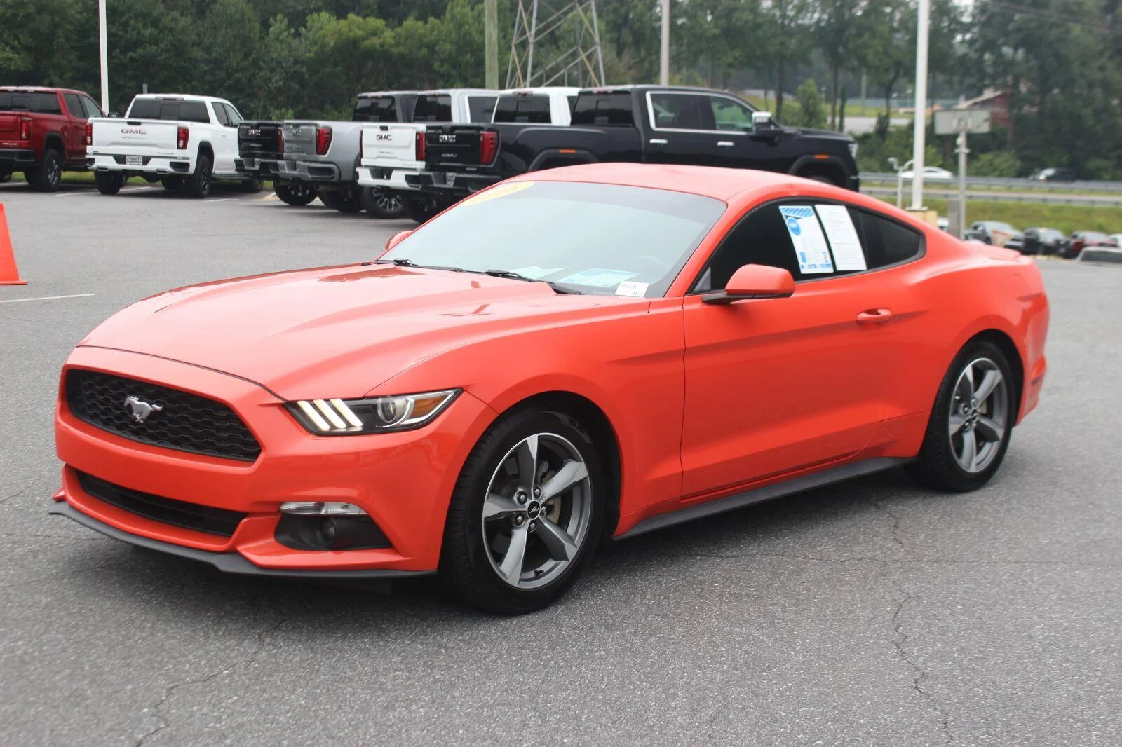 Used 2016  Ford V6 image 3