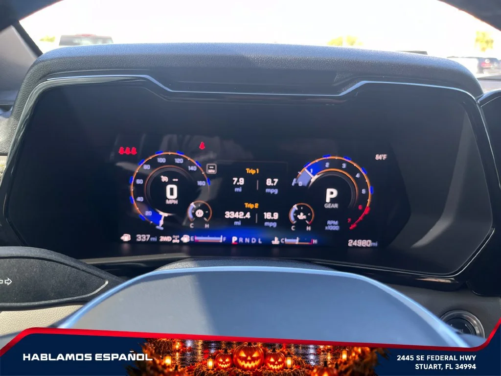 Used 2025 Summit White Chevrolet ZR2 image 20