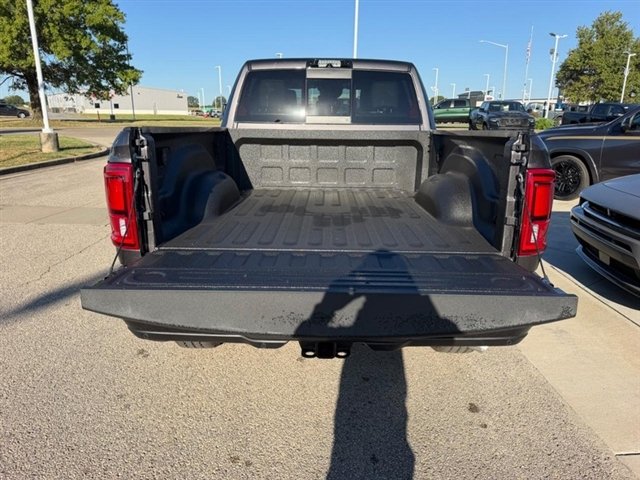 New 2027 Granite Crystal Metallic Clear-Coat Exterior Paint RAM Laramie image 6