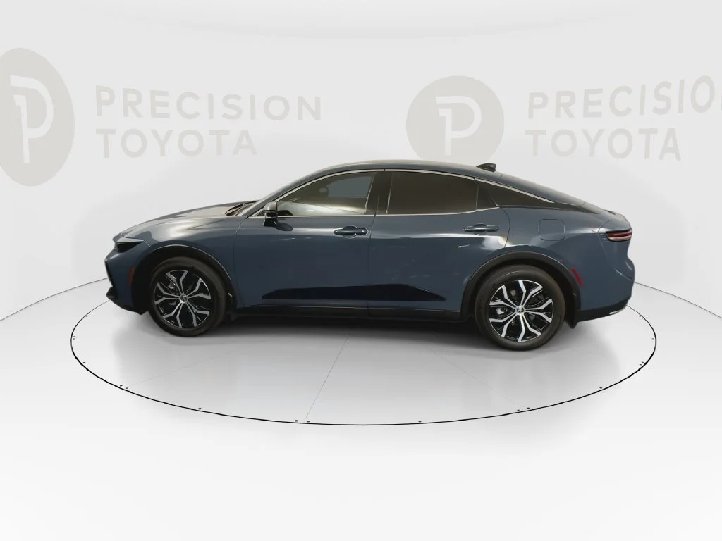 Certified Used 2026 Cloud Toyota XLE image 13
