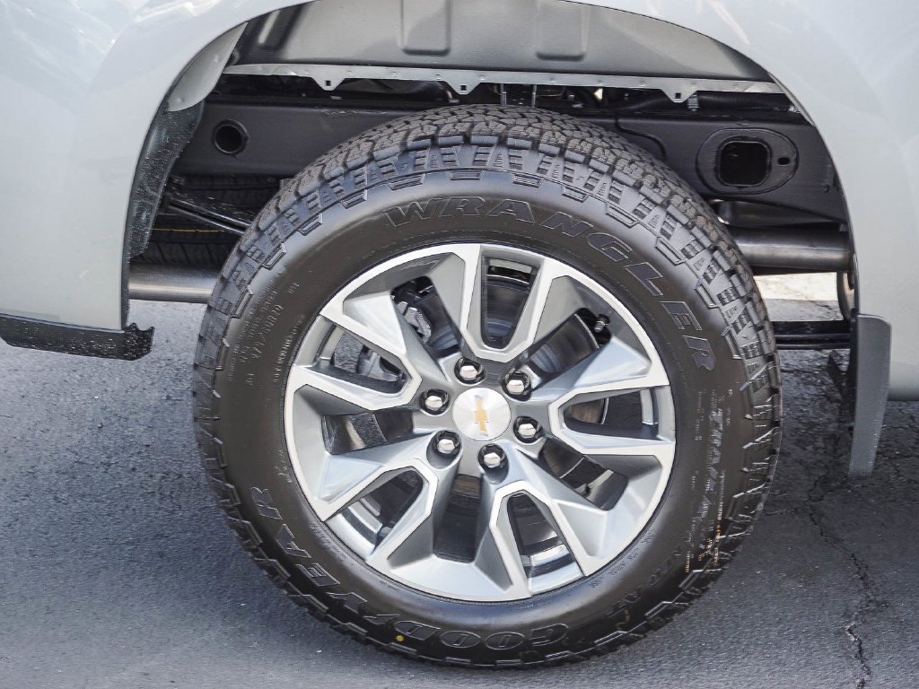 New 2026 Sterling Gray Metallic Chevrolet LT image 8