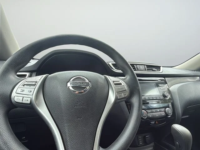 Used 2016 Black Nissan SV image 11