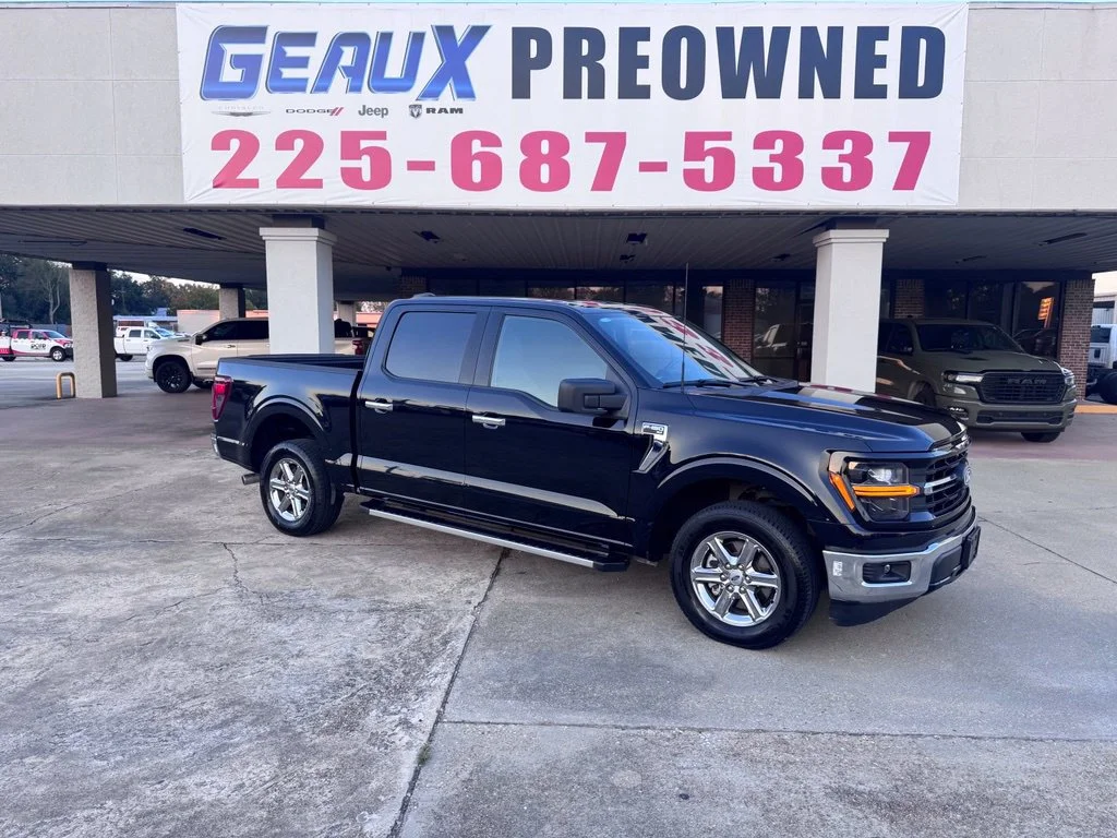 Used 2025 Black Ford XLT image 1