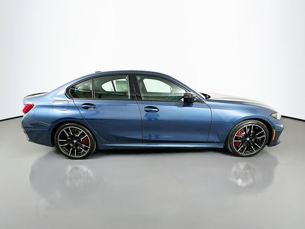 New 2026 Arctic Race Blue metallic BMW M340i image 4
