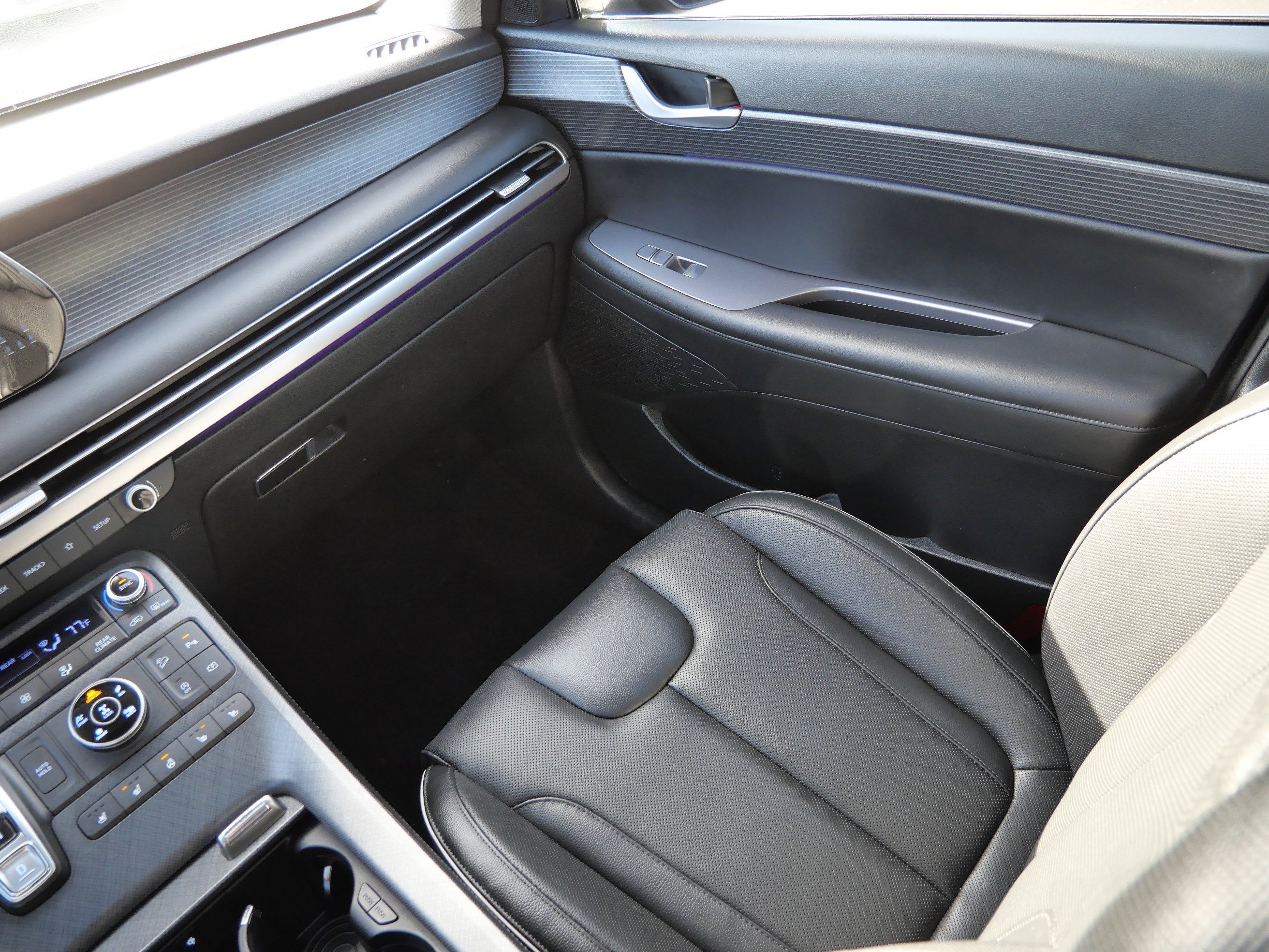 2024 Hyundai Palisade Limited - Photo 11