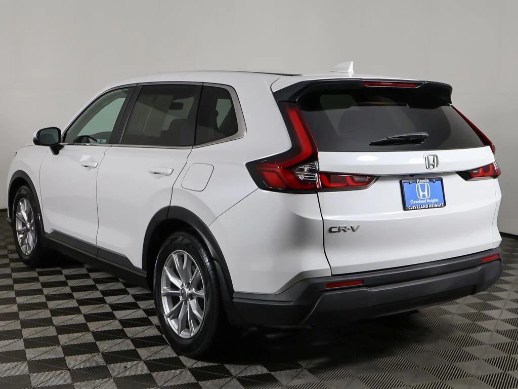 Used 2024 Platinum White Pearl Honda EX-L image 9