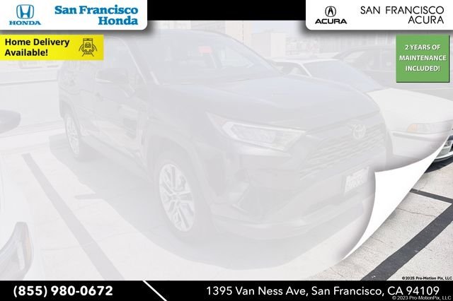 Used 2021 Midnight Black Metallic Toyota XLE Premium image 1